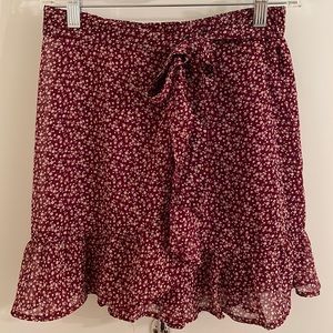 Hollister size XS Ultra High-Rise mini skirt